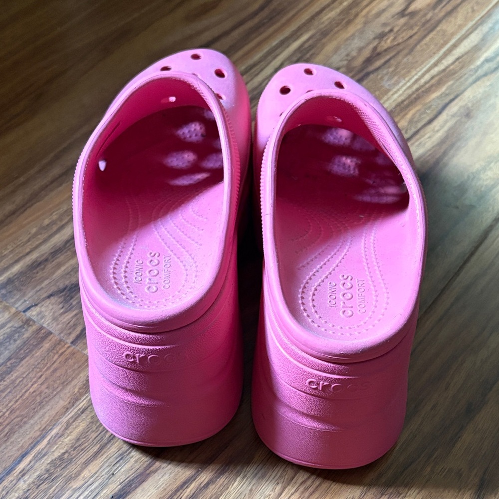 CROCS Pink Siren Clog Platform 9 - Picture 3 of 10